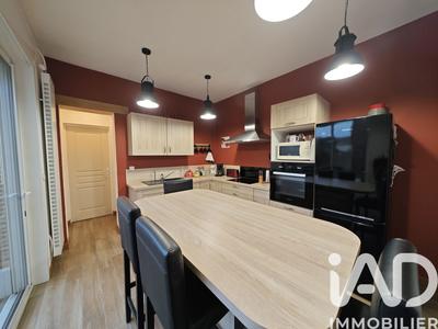 Maison - 83 m² - 4 pièces