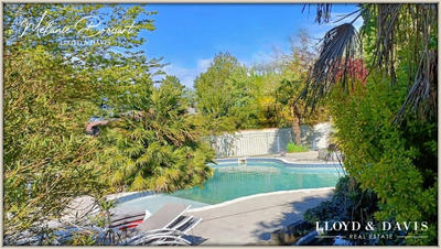 Maison - 523 m² - 15 pièces