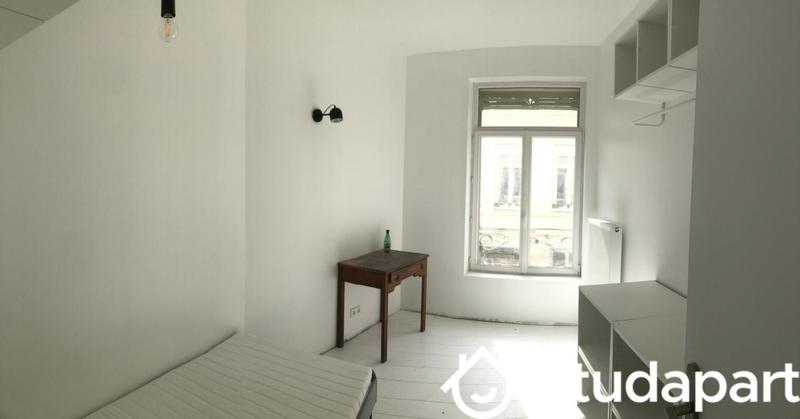 Chambre - 14 m² - 1 pièce