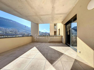 Appartement - 135 m² - 4 pièces