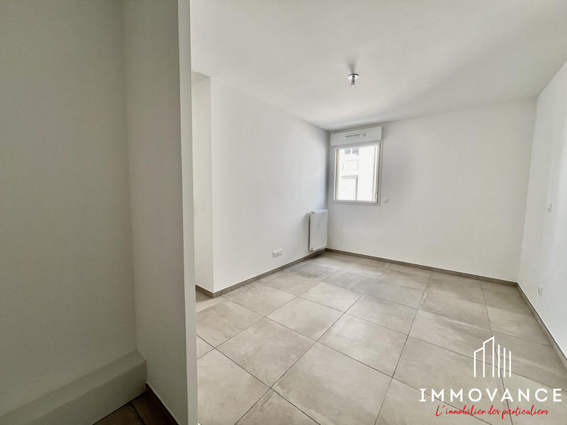 Appartement - 84 m² - 3 pièces