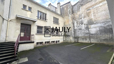 Local commercial - 373 m²