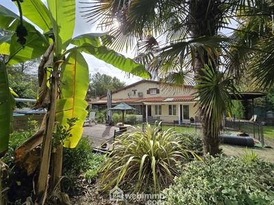 Maison - 138 m² - 5 pièces