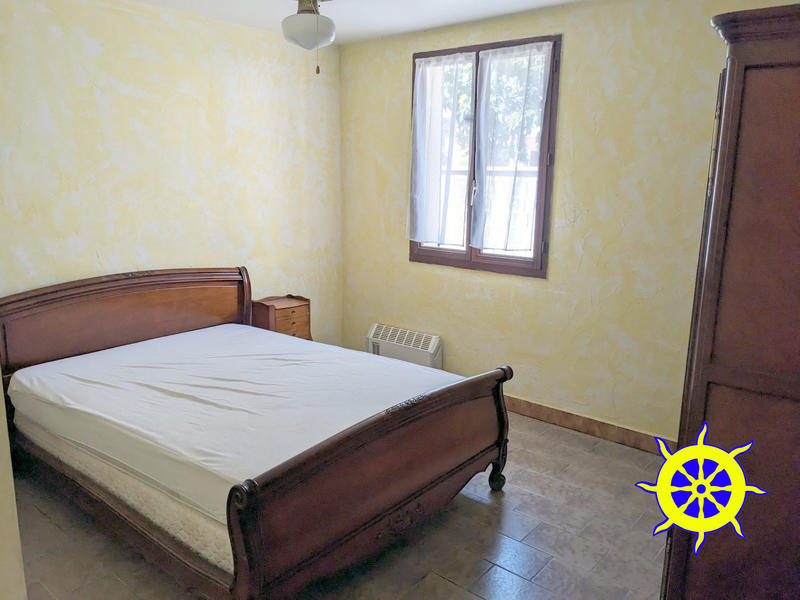 Villa - 100 m² - 5 pièces