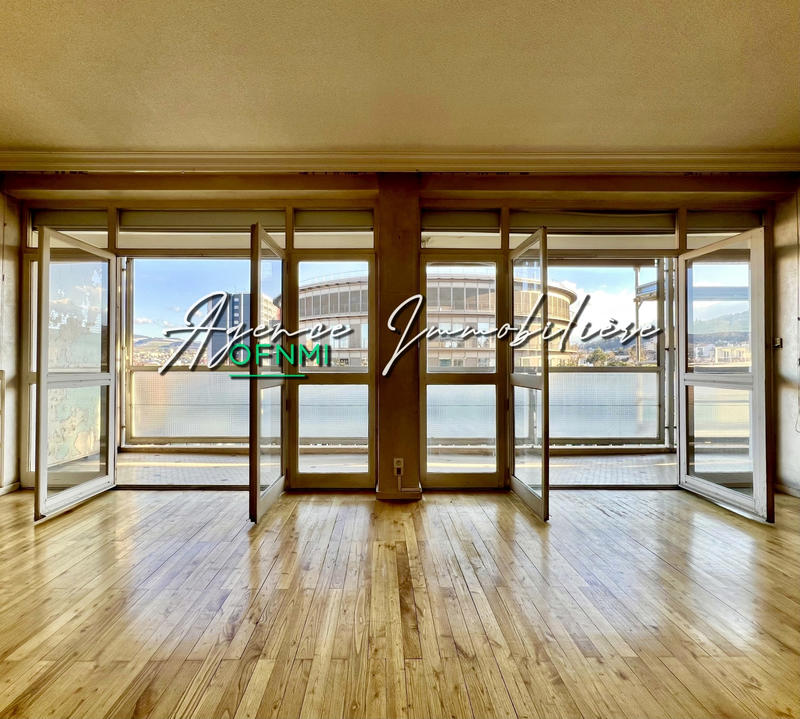 Appartement - 85 m² - 4 pièces