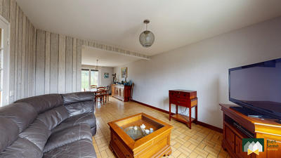 Maison traditionnelle - 105 m² - 5 pièces