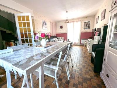 Maison - 91 m² - 4 pièces