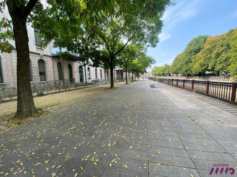 Appartement - 66 m² - 2 pièces