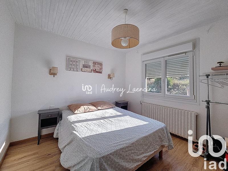 Maison - 187 m² - 9 pièces