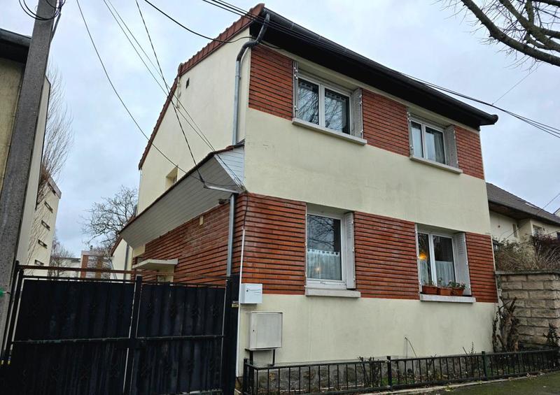 Maison - 147 m² - 5 pièces