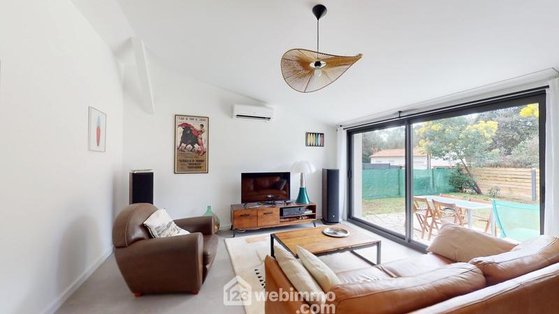 Maison - 74 m² - 5 pièces