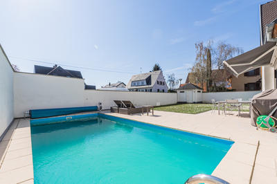 Maison - 151 m² - 7 pièces