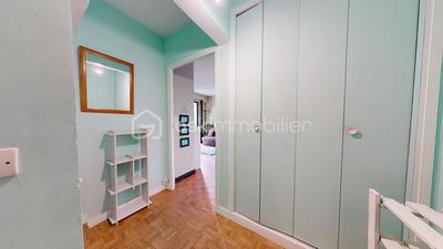 Studio - 25 m² - 1 pièce