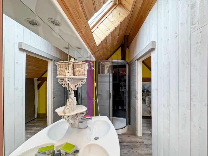 Maison - 146 m² - 5 pièces