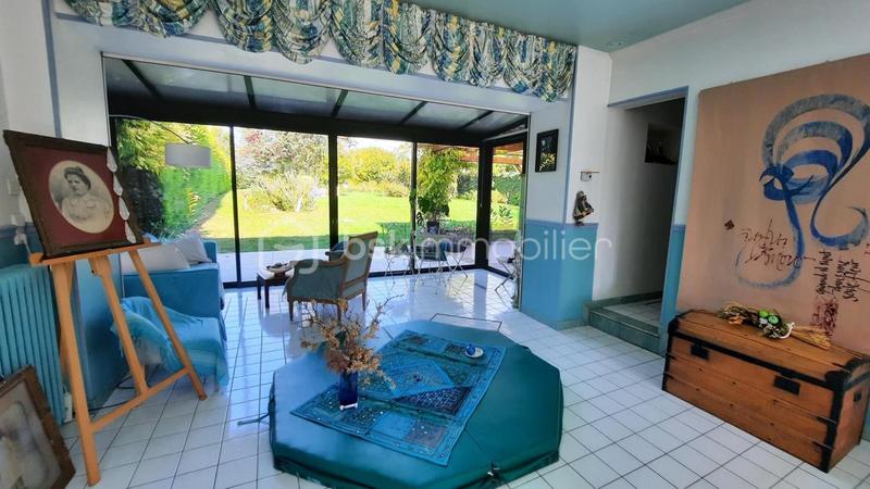 Maison ancienne - 205 m² - 10 pièces