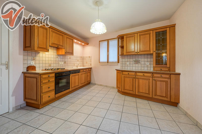 Maison - 110 m² - 4 pièces