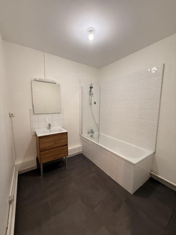 Appartement - 67 m² - 2 pièces