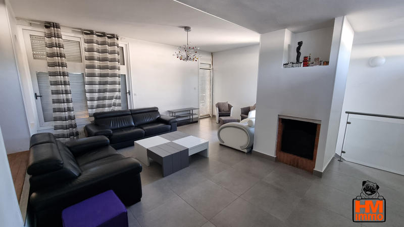 Demeure - 297 m² - 7 pièces