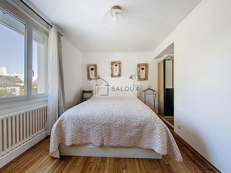 Maison - 273 m² - 7 pièces