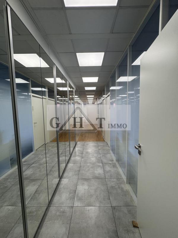 Bureau - 380 m²