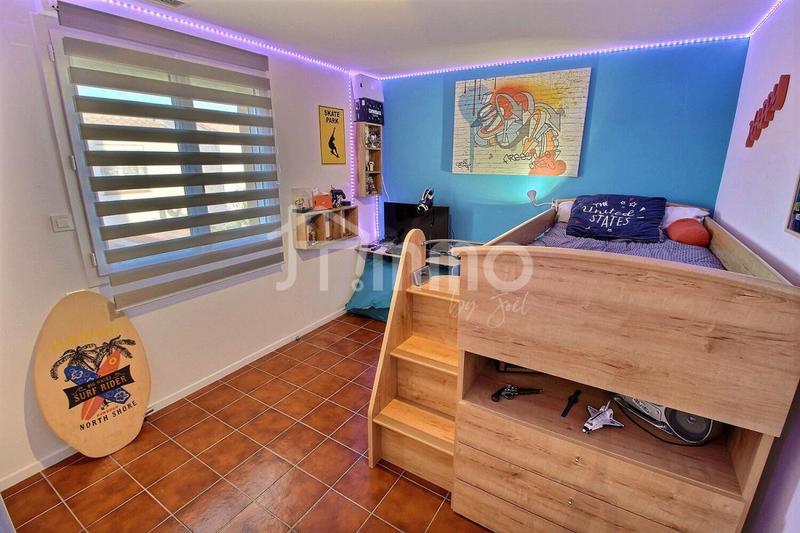 Villa - 115 m² - 5 pièces