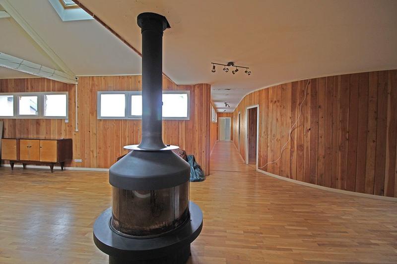 Propriété - 648 m² - 16 pièces