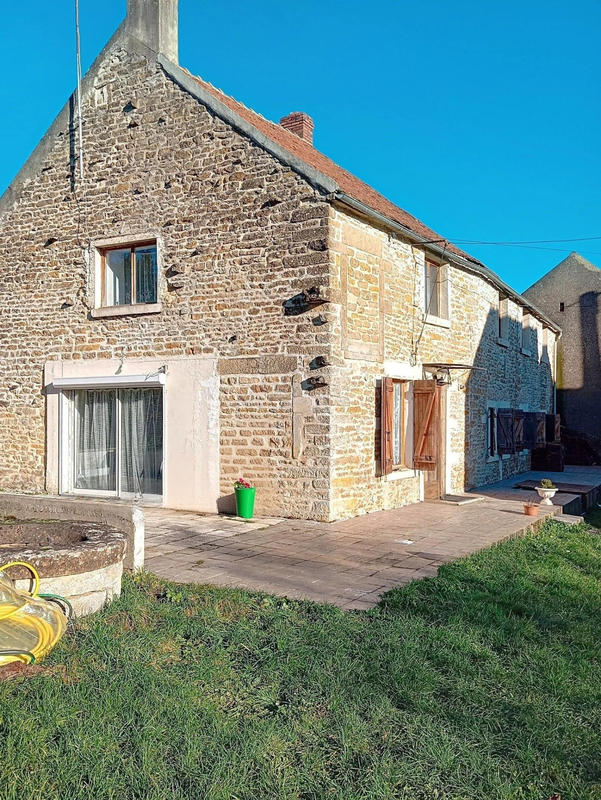 Maison - 200 m² - 9 pièces