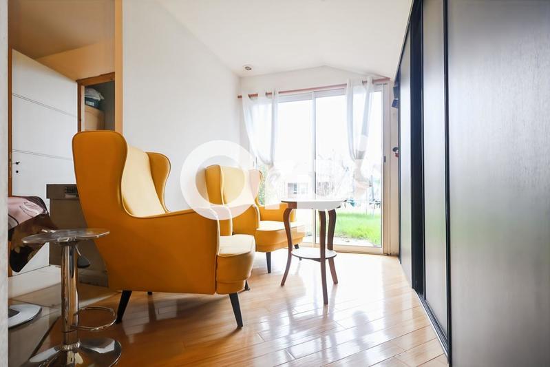 Maison - 144 m² - 5 pièces