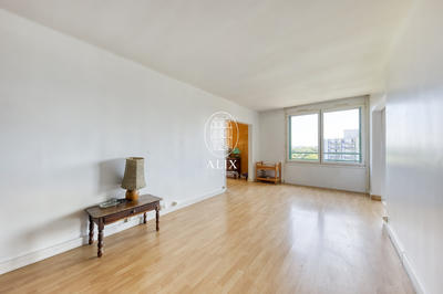 Appartement - 90 m² - 5 pièces