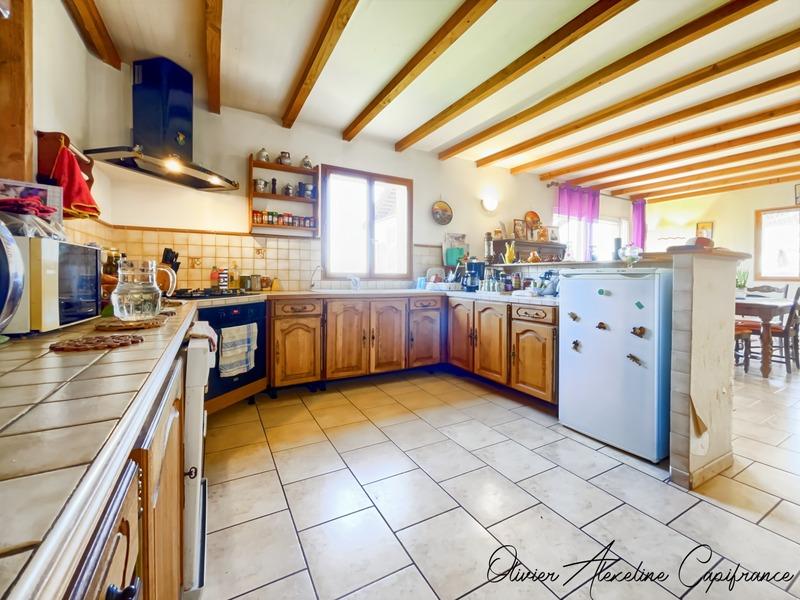 Maison - 187 m² - 7 pièces