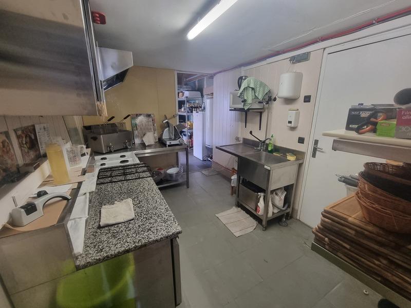Fonds de commerce - 197 m²