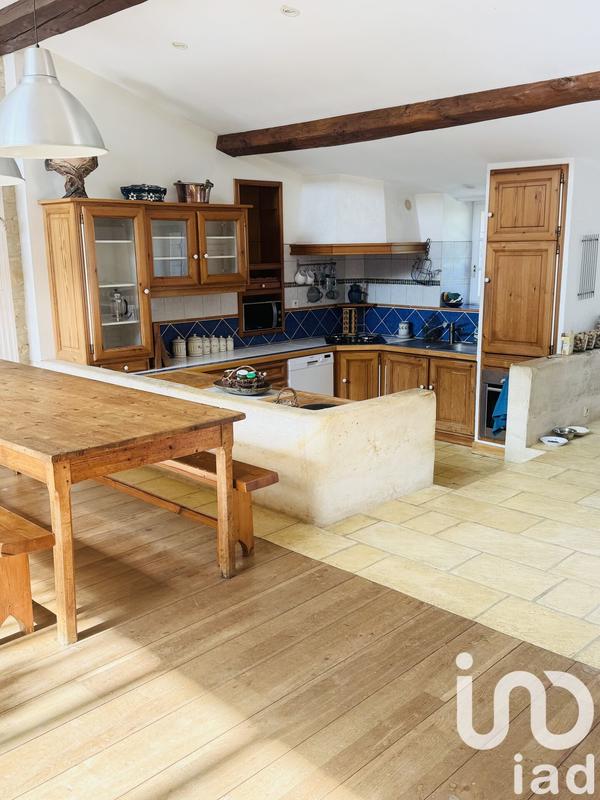 Maison - 318 m² - 7 pièces