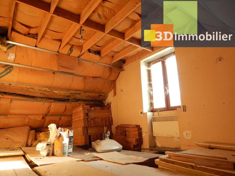 Maison - 1 670 m² - 9 pièces