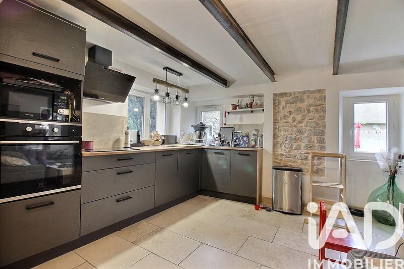 Maison de village - 80 m² - 4 pièces