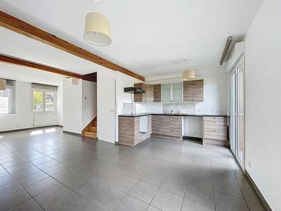 Maison - 87 m² - 4 pièces
