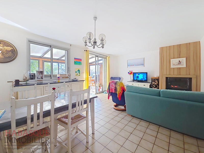 Maison - 140 m² - 6 pièces