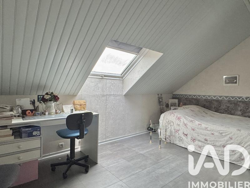 Maison - 197 m² - 8 pièces