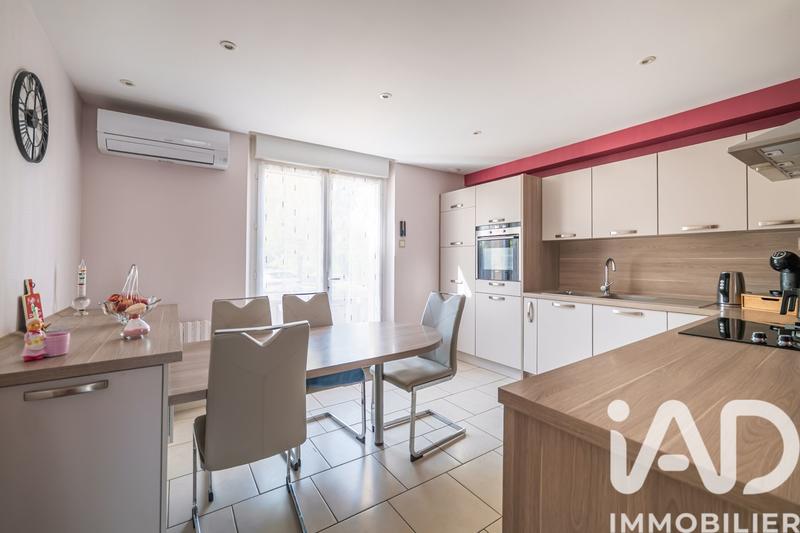 Maison - 196 m² - 6 pièces