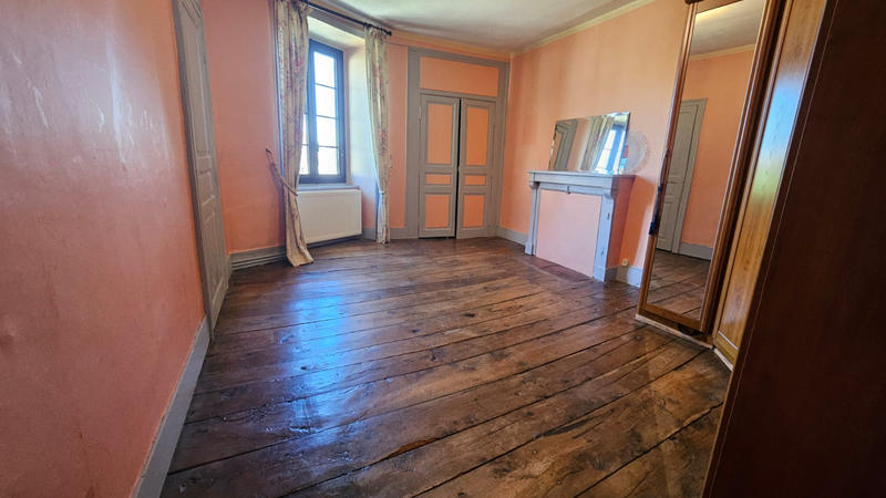 Maison - 164 m² - 8 pièces