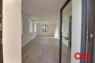 Duplex - 120 m² - 4 pièces