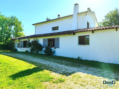 Villa - 252 m² - 7 pièces