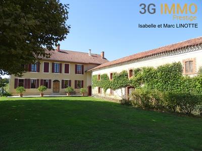Maison de maîtres - 422 m² - 12 pièces