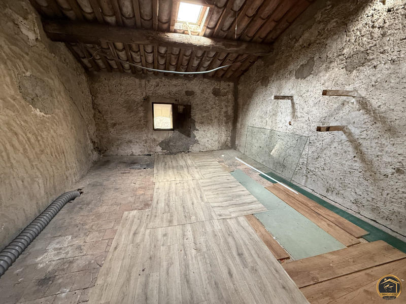 Maison - 90 m² - 3 pièces