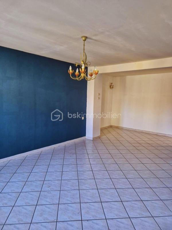 Maison ancienne - 130 m² - 3 pièces