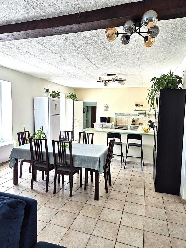 Maison - 166 m² - 5 pièces