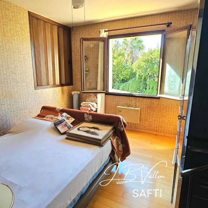 Maison - 100 m² - 6 pièces