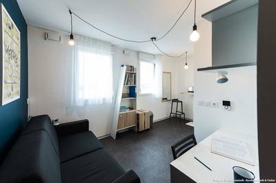 Studio - 17 m² - 1 pièce