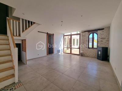 Maison en pierre - 164 m² - 8 pièces