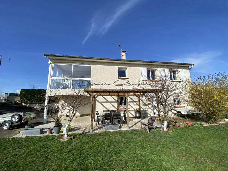 Maison - 120 m² - 4 pièces