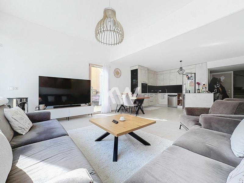 Maison - 127 m² - 5 pièces